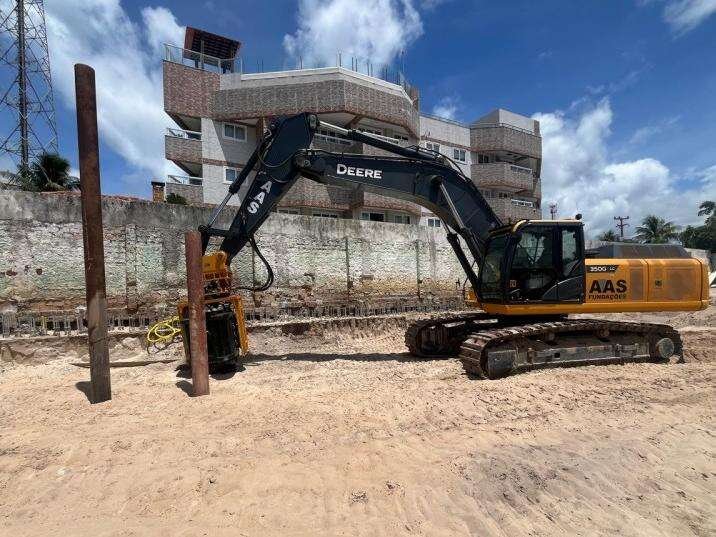 Cimentación de edificios en Brasil con AT-65B